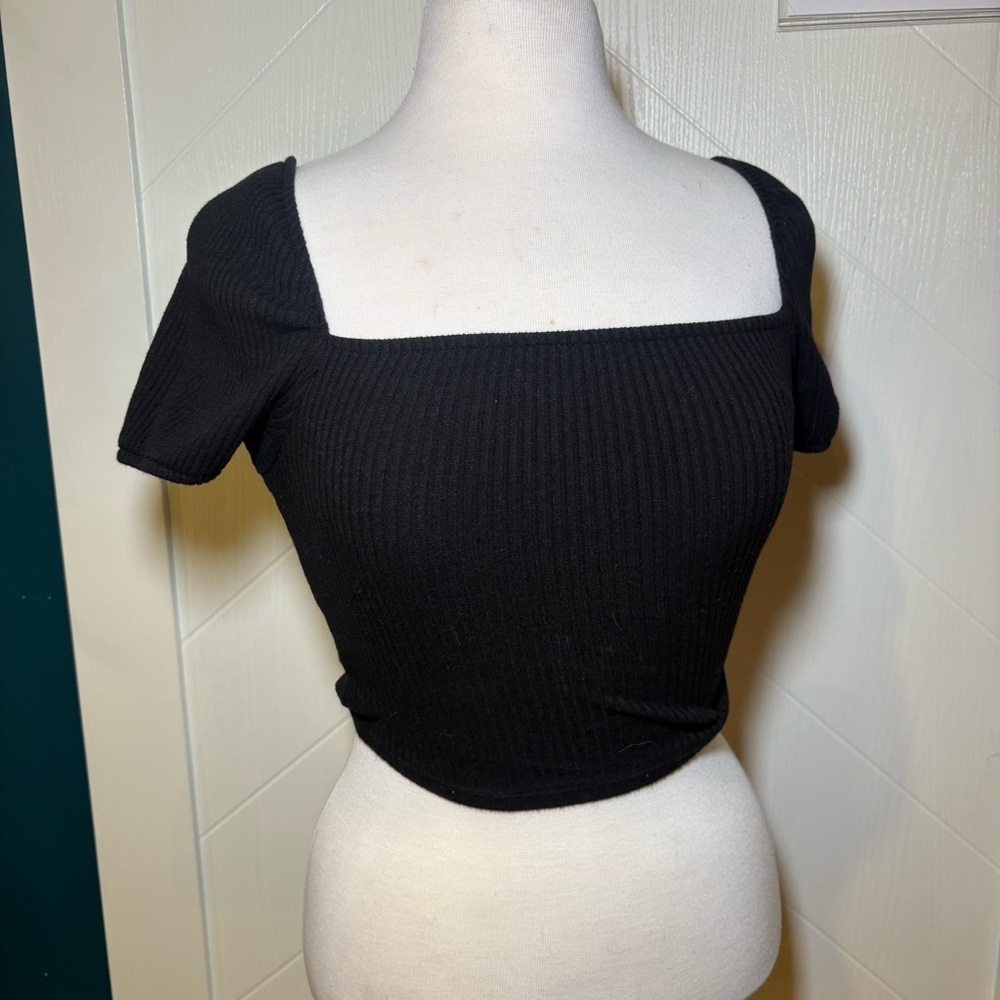H&M Black Ribbed Square Neck Crop Top Short‎ Sleeve Basic Minimalist Neutral S